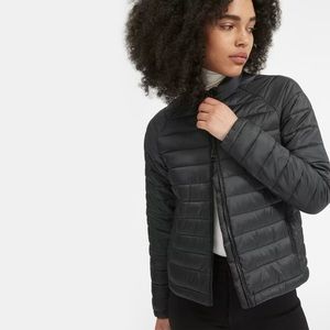 Everlane ReNew Lighweight Puffer Jacket